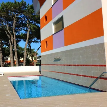 Elegant Just 250mt From The