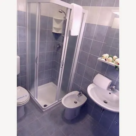 Apartment Elegant Just 250mt From The *